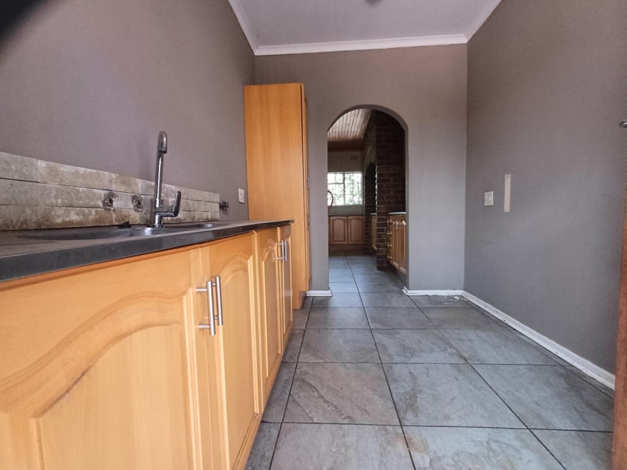 4 Bedroom Property for Sale in Flamwood North West